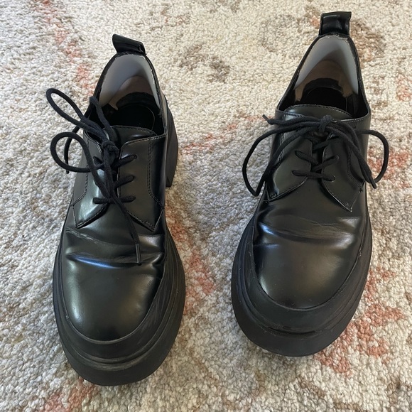 Zara Platform Shoes - Picture 4 of 6